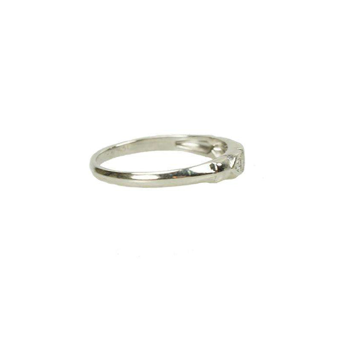Lovely 1930s Platinum and Diamond Ring