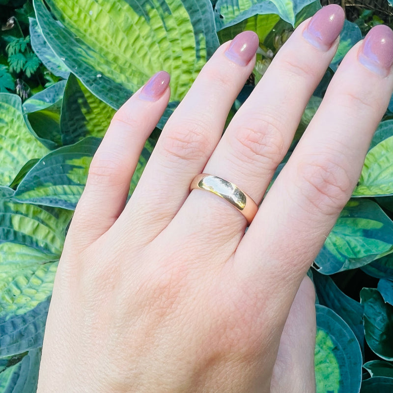 "Joyce to Geo." Romantic Gold Wedding Band