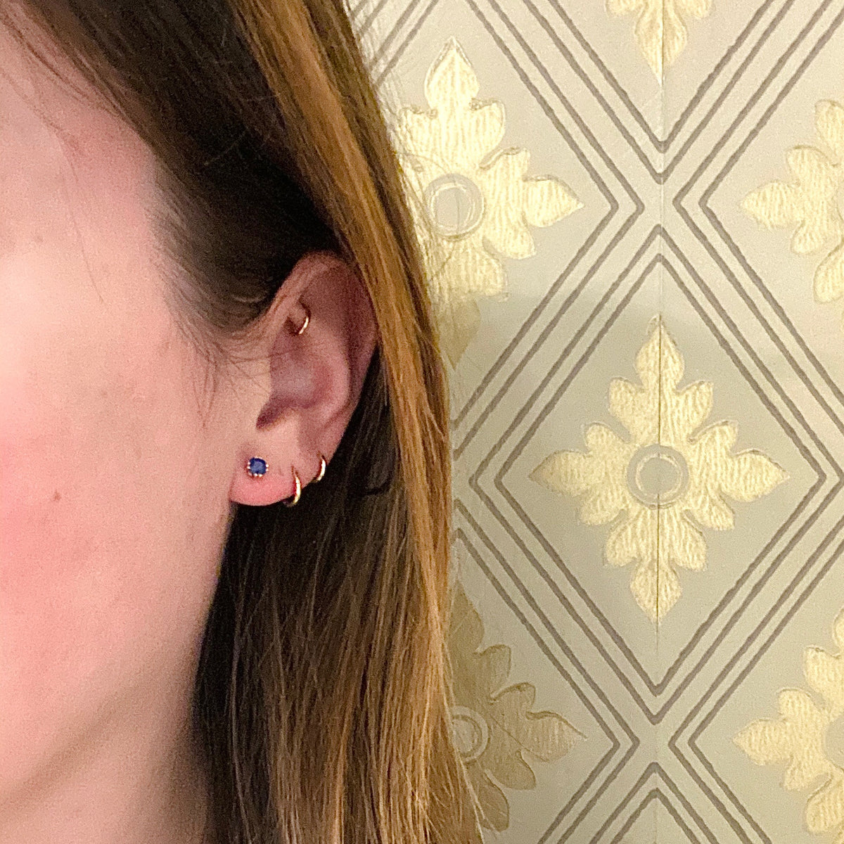 Cornflower Blue Sapphire Studs in Fancy Gold Prong Settings