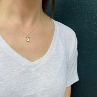 Elegant Freshwater Pearl Pendant in Gold