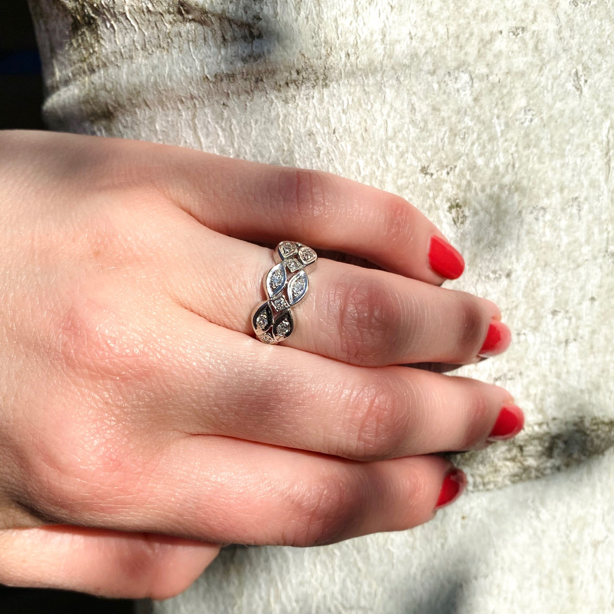 Paisley & Diamonds White Gold Band