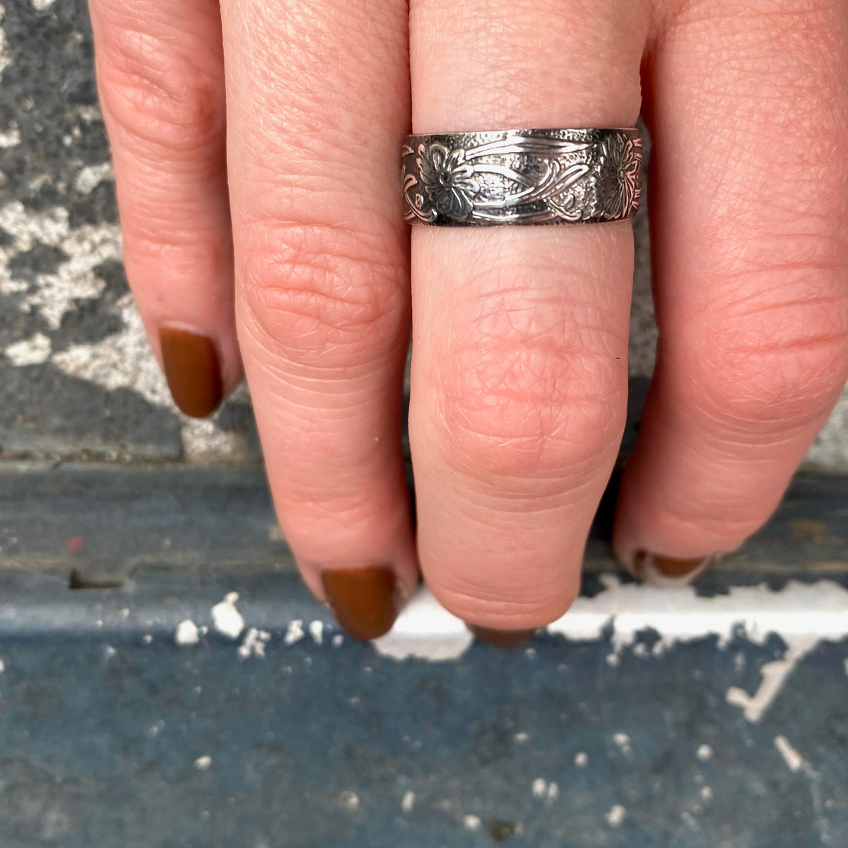 Art Nouveau Style Silver Chrysanthemum Band