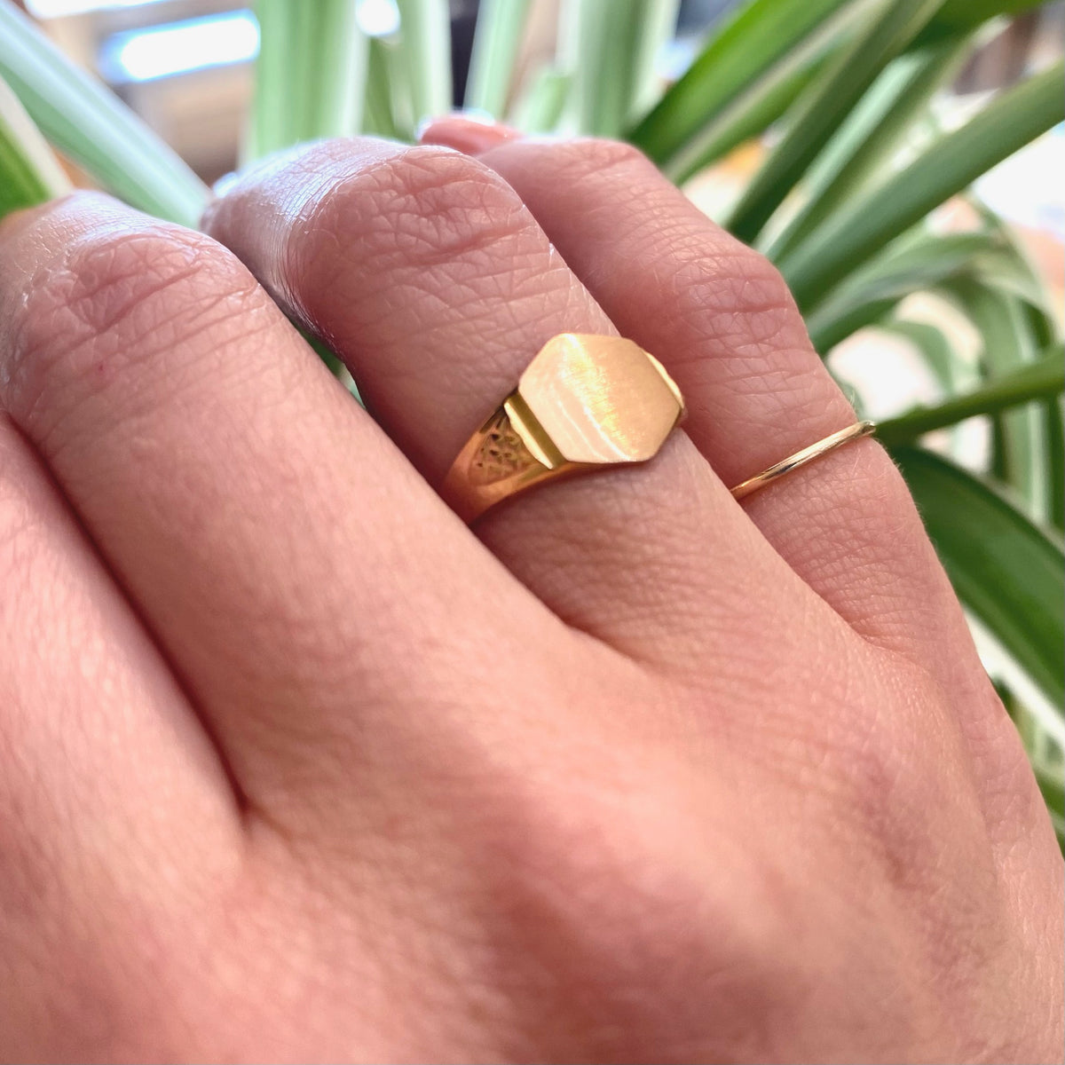 Hexagonal Face 18k Rose Gold Signet Ring