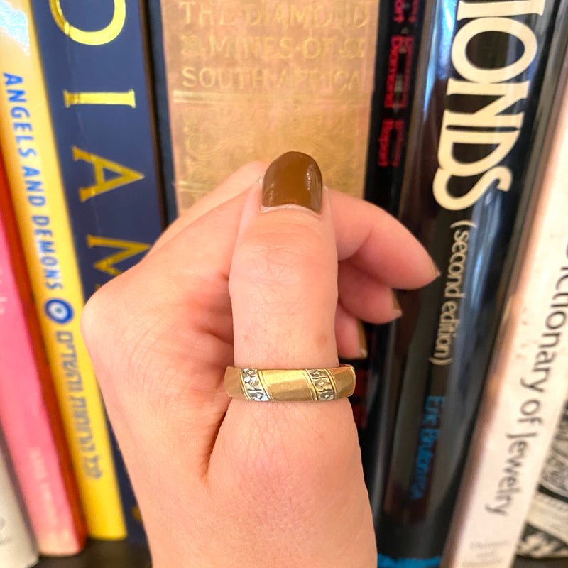 Handsome Gold Band with Forget Me Not Stripes