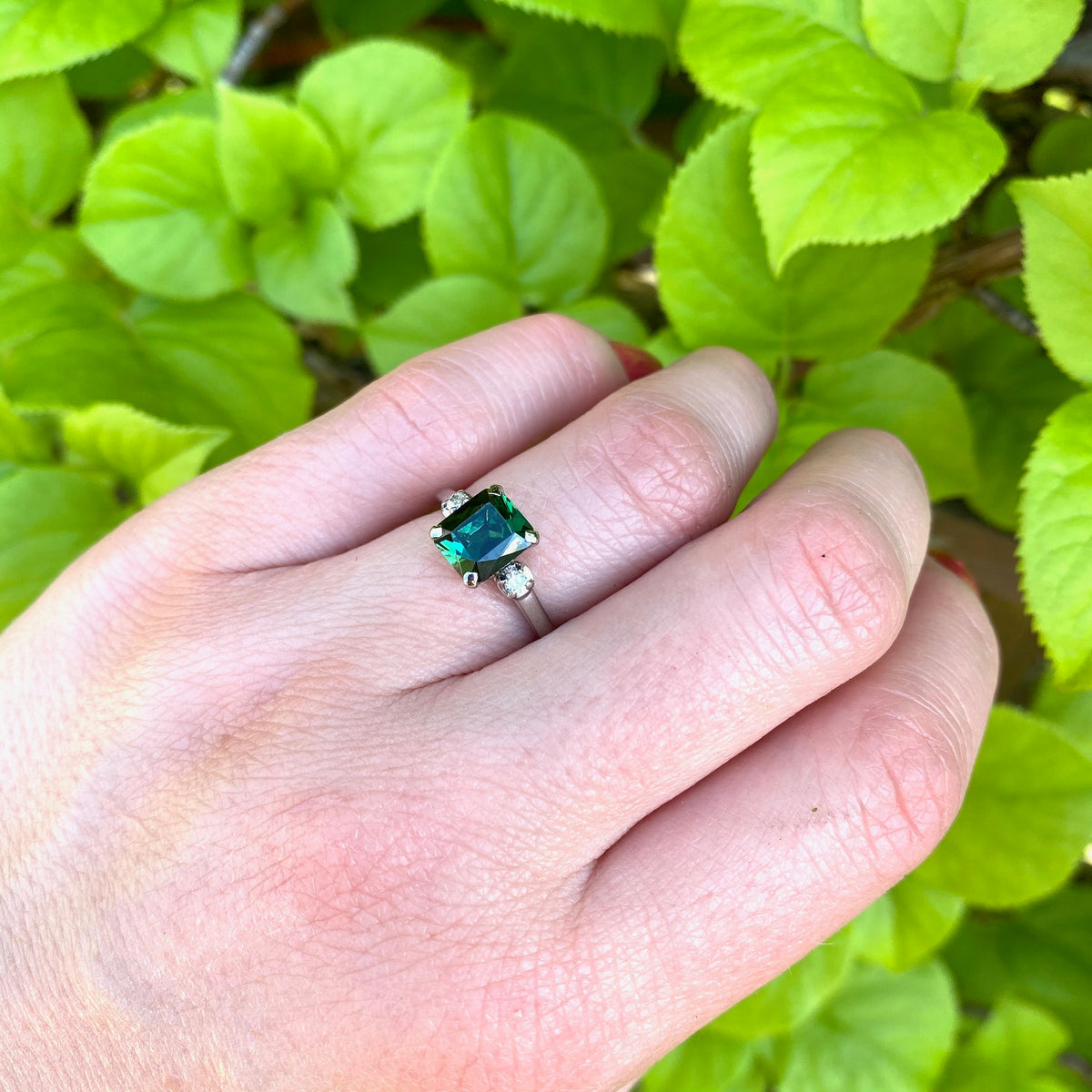 Bailey Banks & Biddle Incredible Green Tourmaline Ring