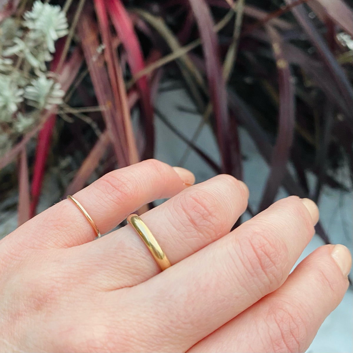 Sweet Half Round 1940s Gold Wedding Band