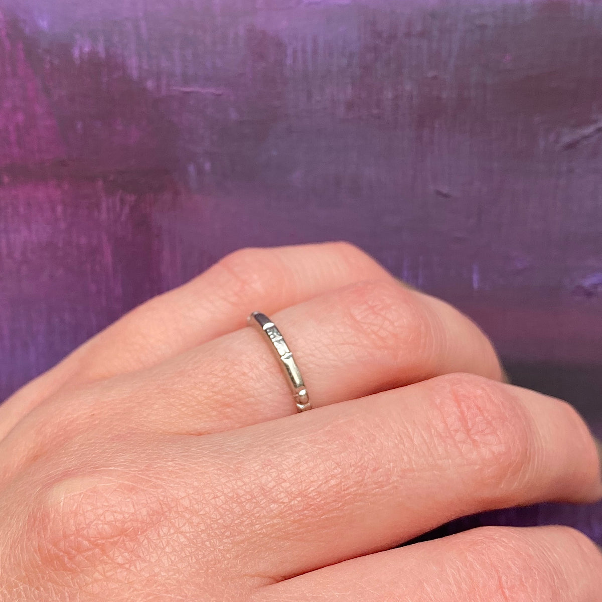 Engraved Vintage White Gold Wedding Band