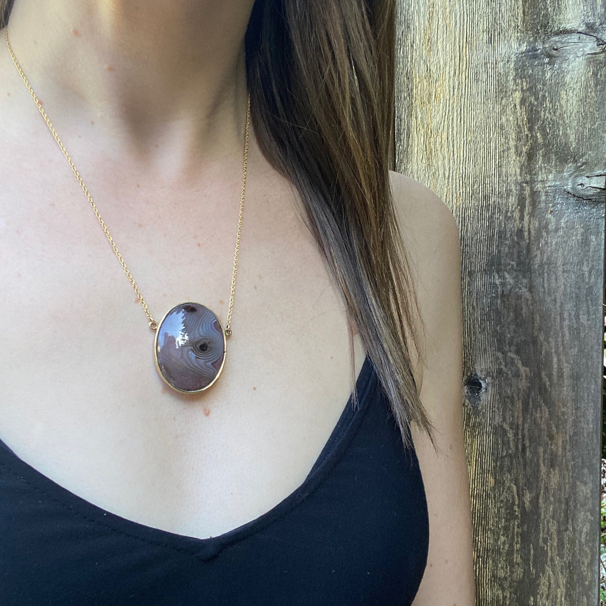 Fascinating Georgian "Wood Grain" Agate Pendant