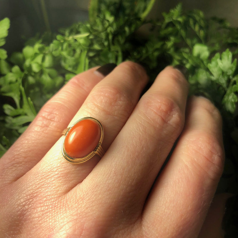 Vintage 1930s Red Coral and Yellow Gold Ring