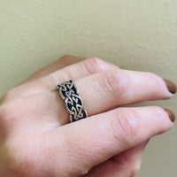 Celtic Knot Vintage Silver Band
