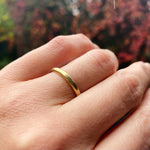 Mellow 14k Gold Wedding Band