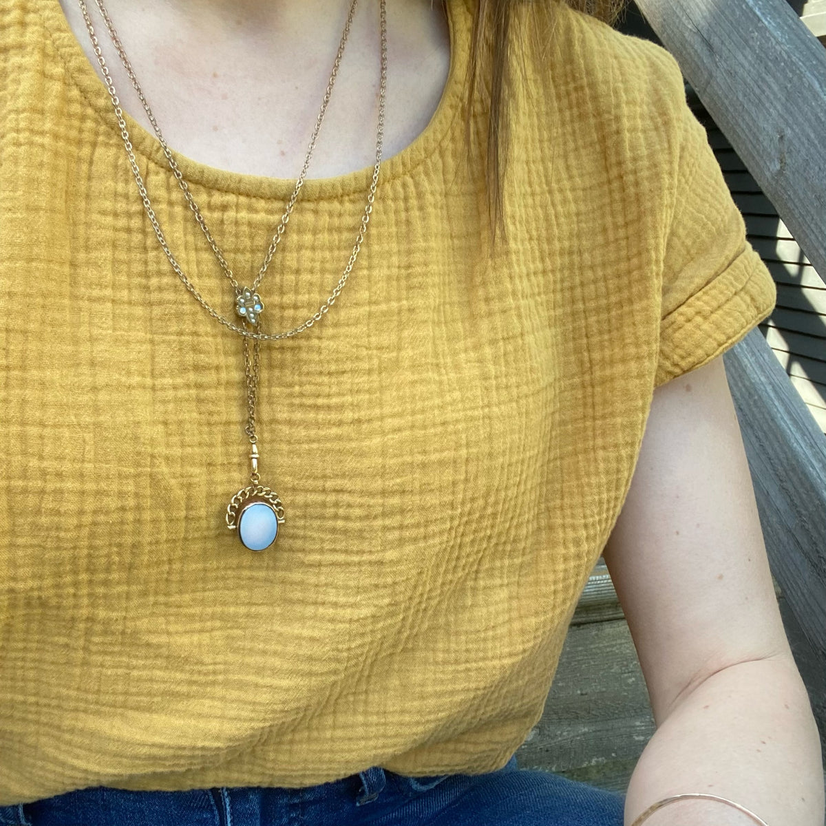 English Agate Swivel Fob in Rosy Gold