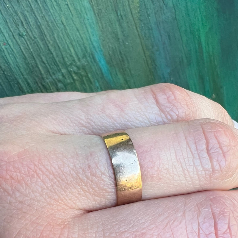 Victorian Rosy Gold Cigar Band