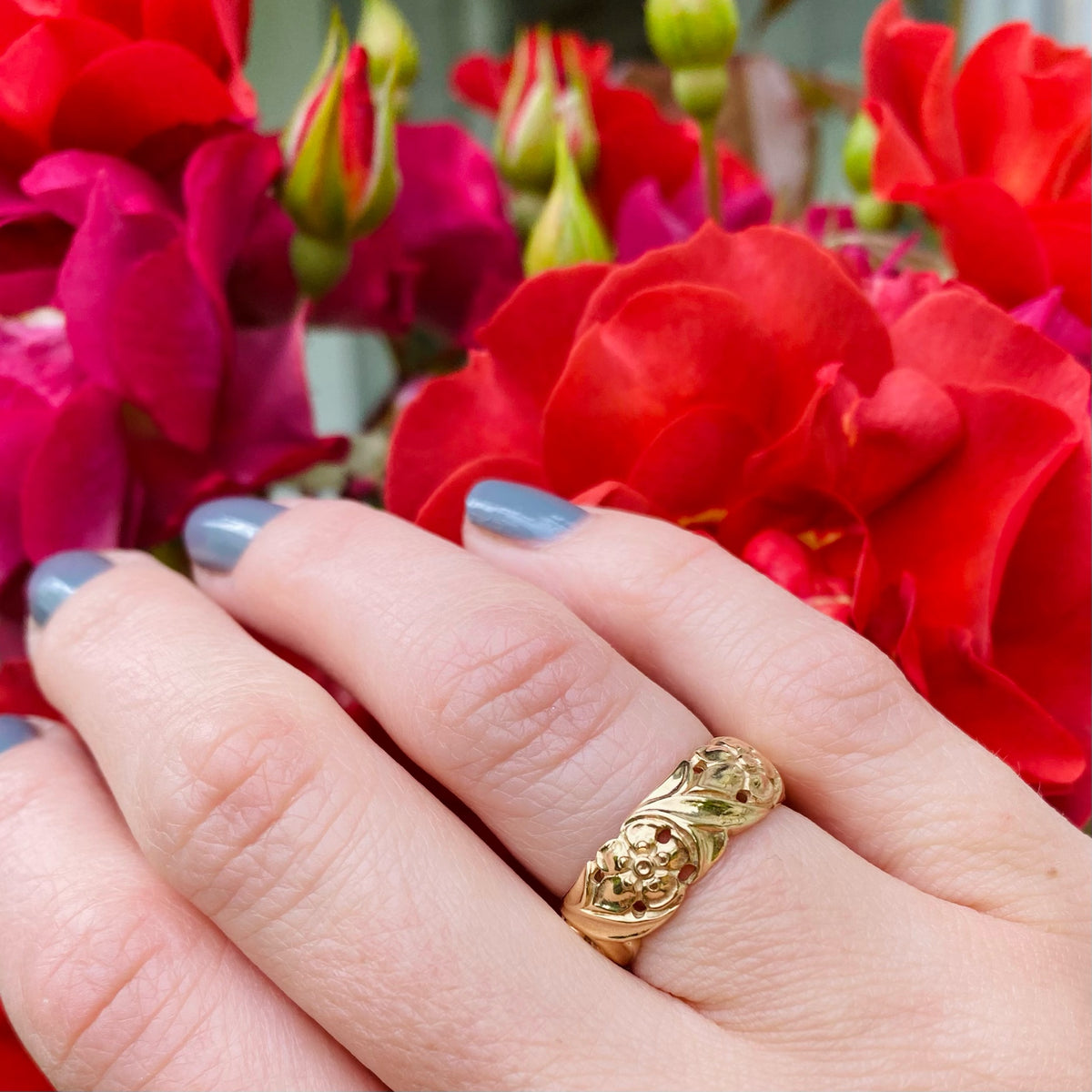 Sweetly Modeled Forget Me Not Band by Jabel