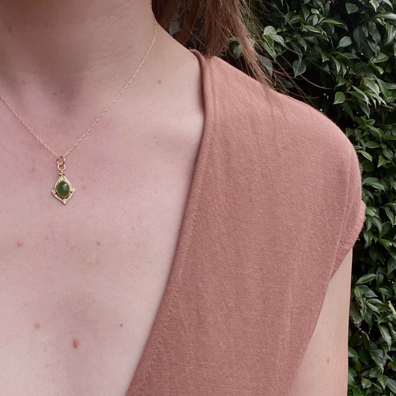 Gorgeous Arts & Crafts Gold & Jade Pendant