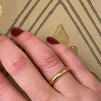 Chubby Antique Gold Wedding Band