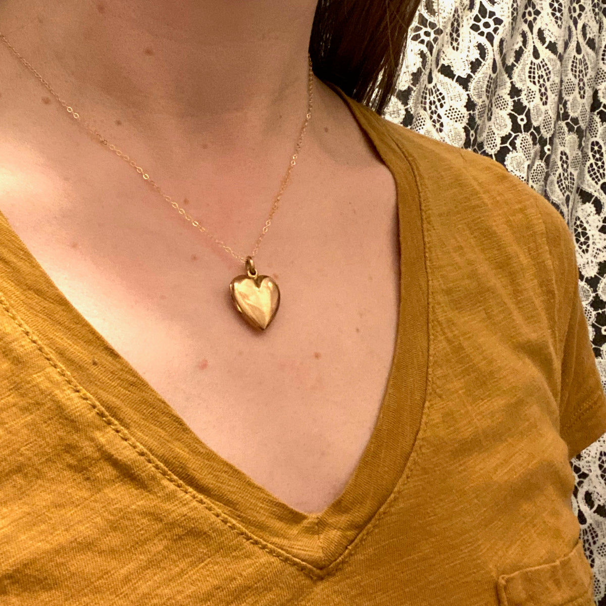 English Gold 1907 Heart Locket