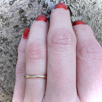 Mellow Vintage Gold Band