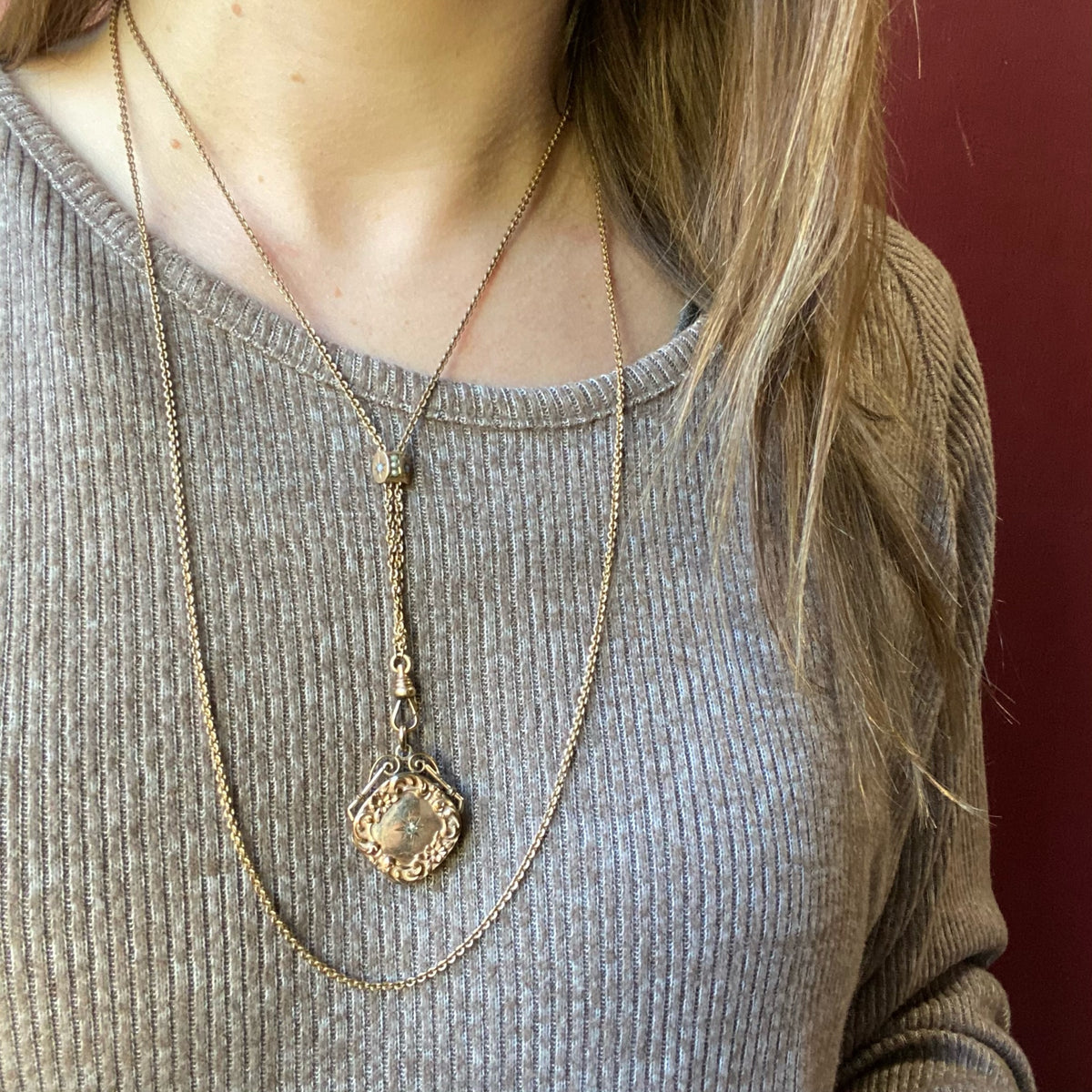 Elegant Opal and Pearl Slide Chain