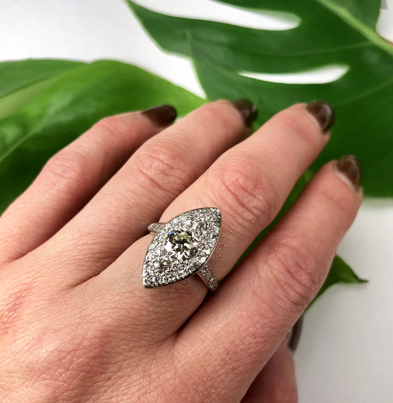 Edwardian Platinum and Old Mine Diamonds Ring