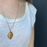 Luxurious 18k Gold Virgin Mary Pendant