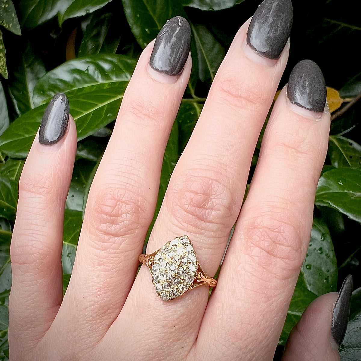 Curvy Diamond Cluster Navette Ring in 18ct Gold