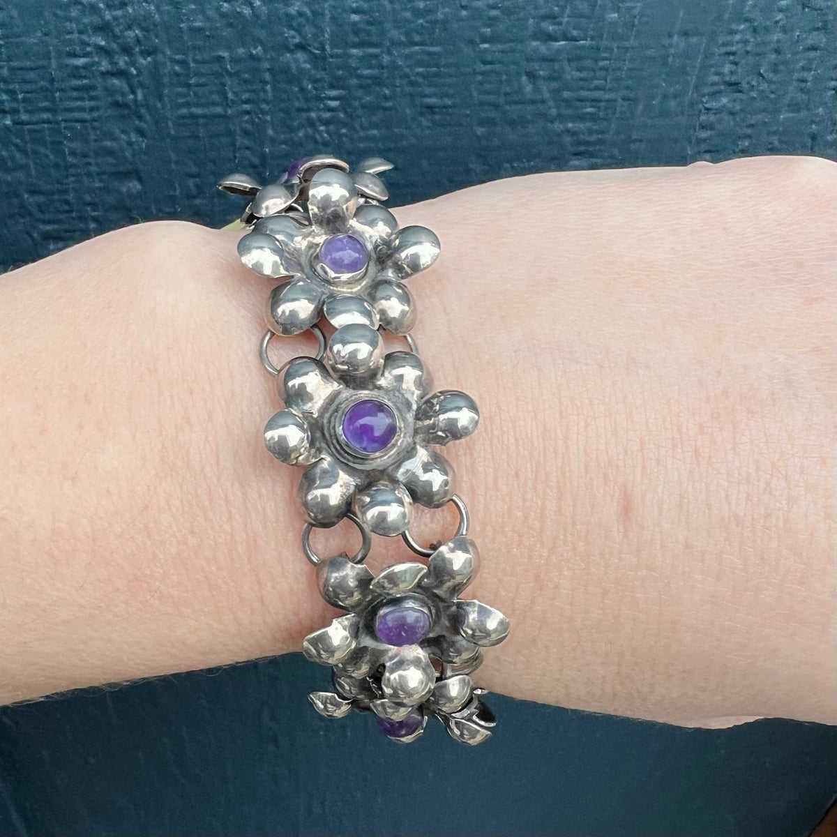 Cheerful Silver & Amethyst Flower Bracelet & Earring Set