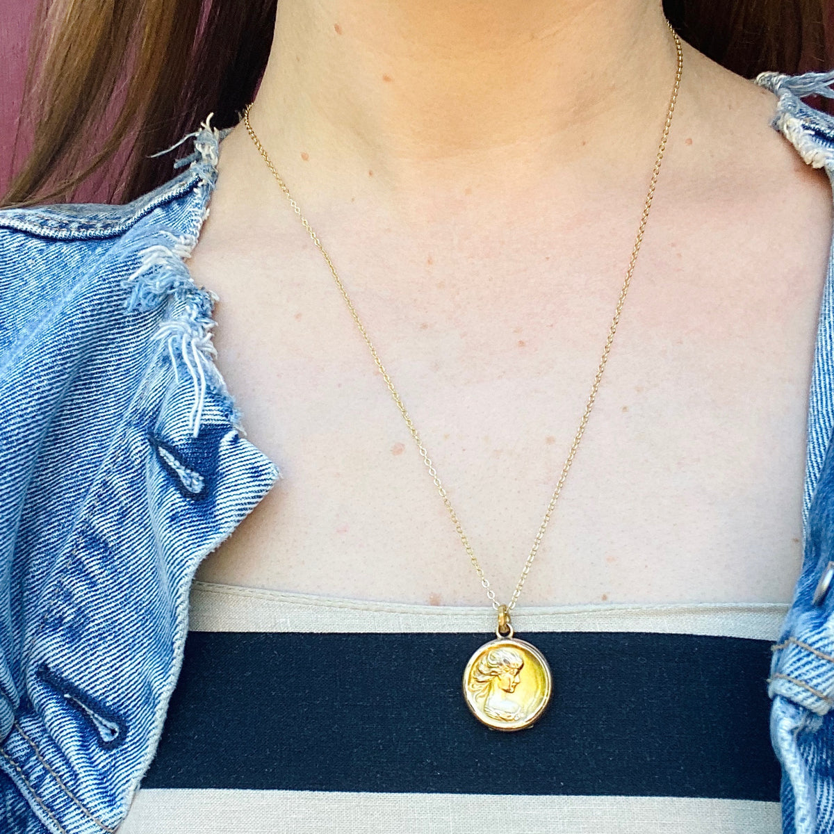 Lovely Edwardian Lady Locket