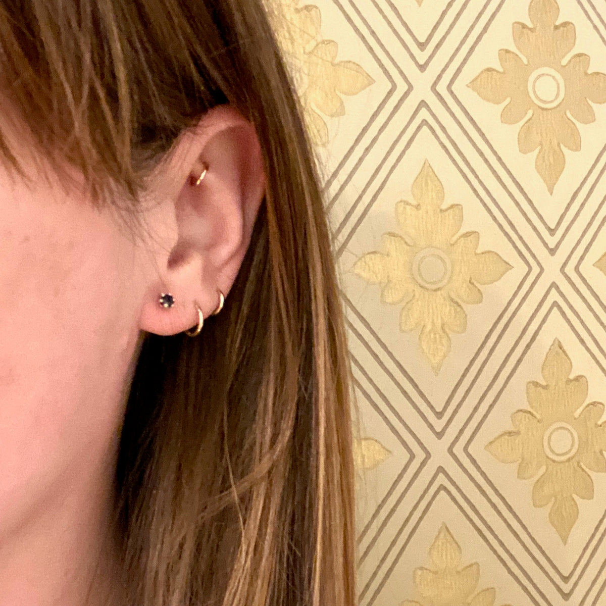 Indigo Blue Sapphire Studs in White Gold Baskets