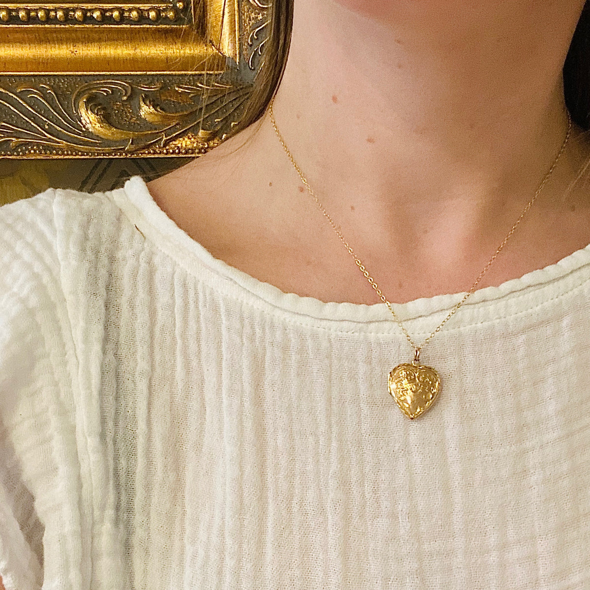 Engraved English Heart Locket in Rose Gold