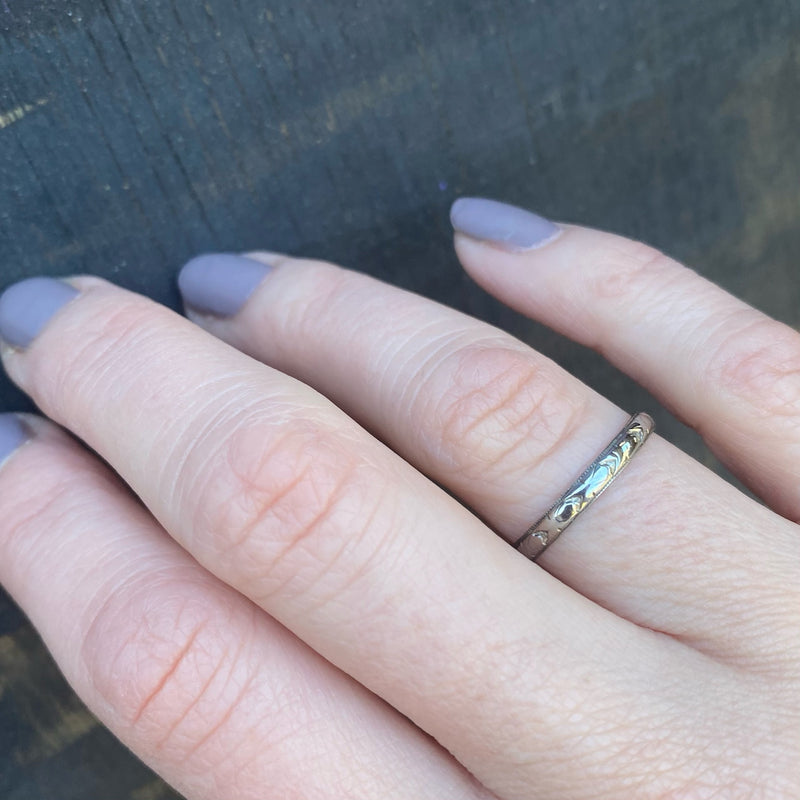Geometric Arrow Patterned White Gold Band by Belais