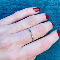 Art Deco Arrow Band in White Gold