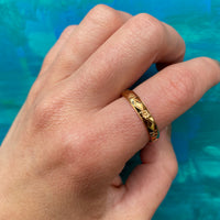 Art Deco Forget Me Not Band in Rosy Gold