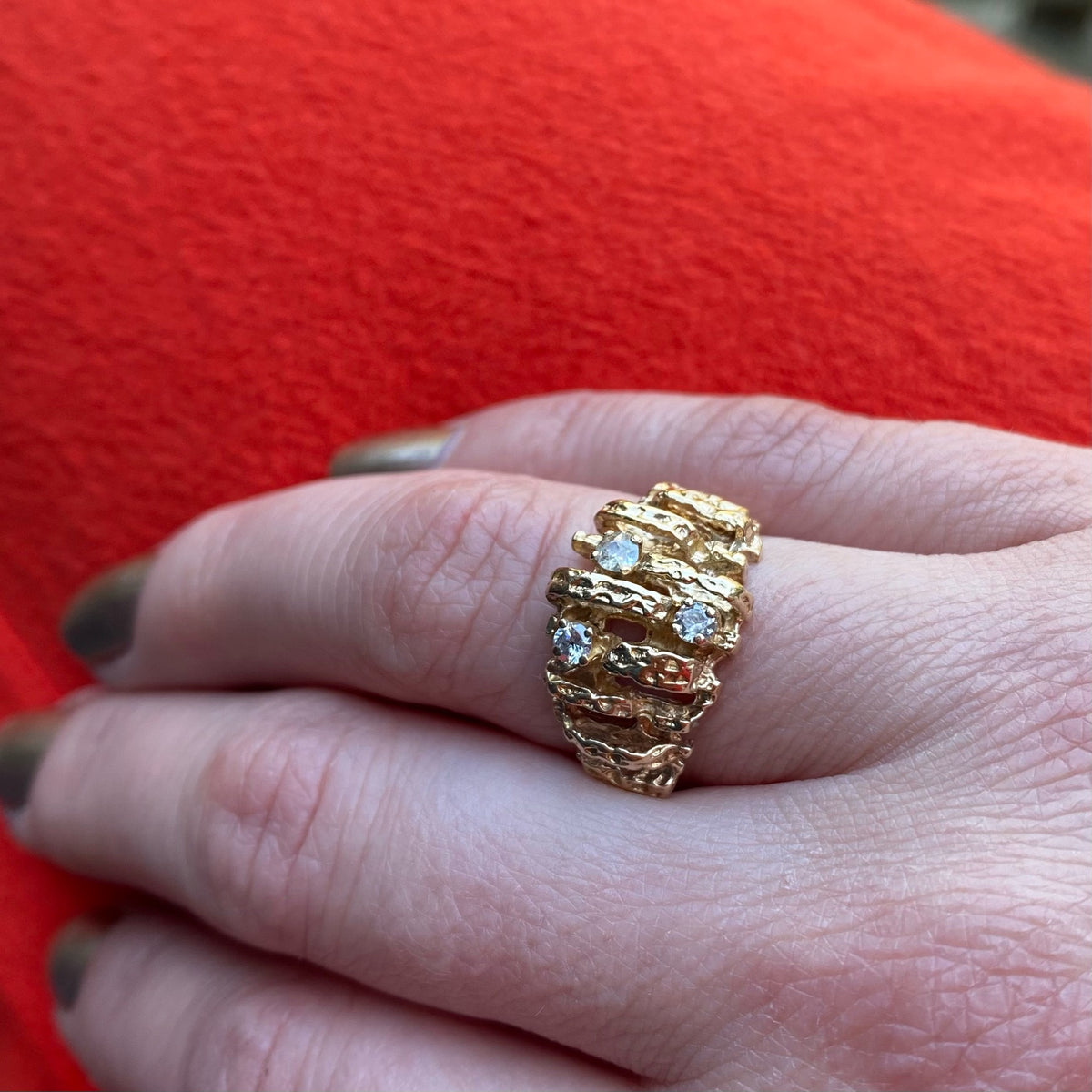 Luxurious Landscape Brutalist Gold & Diamond Ring