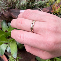 Open-Work Twist Artcarved Gold Band