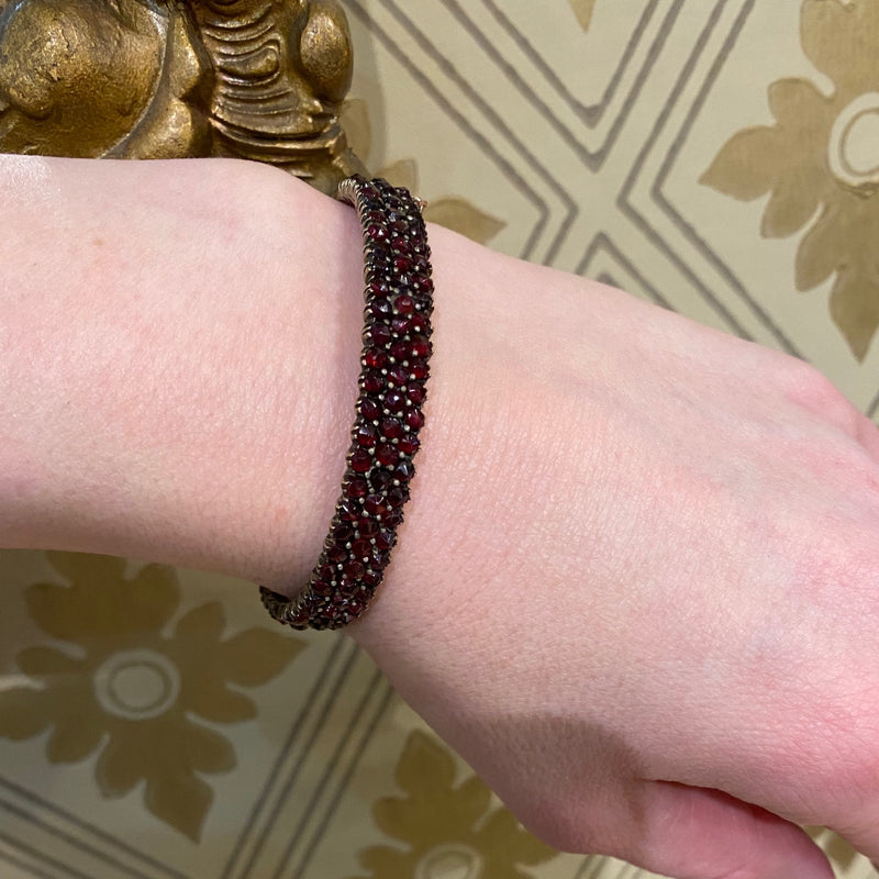 Dark Sparkle Vintage Bohemian Rosecut Garnet Bangle