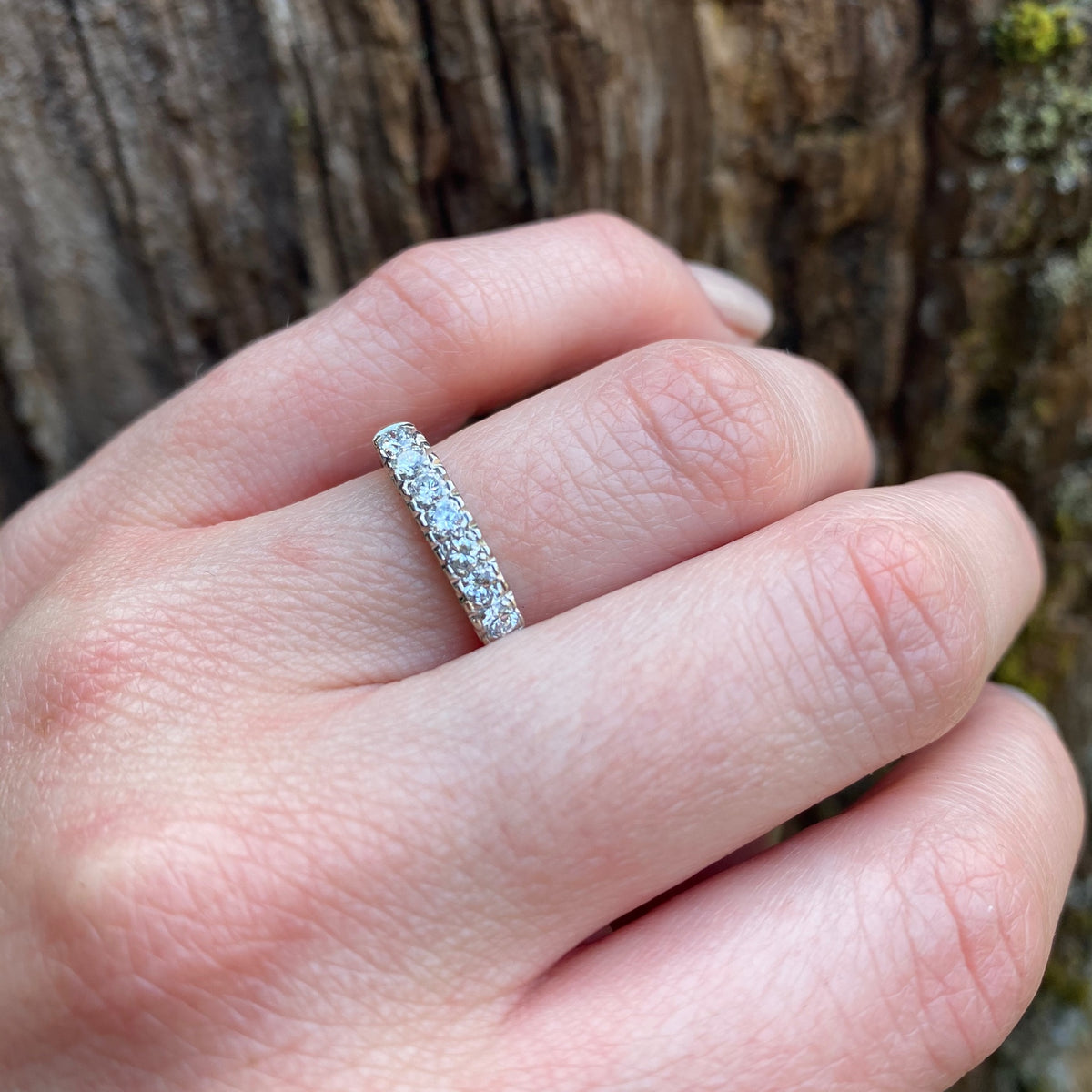 Classic 1940s Seven Diamond Band in Two Tone Gold