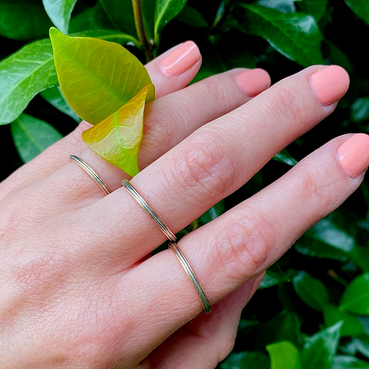 Narrow Mid Century Platinum & Gold Band Size 7
