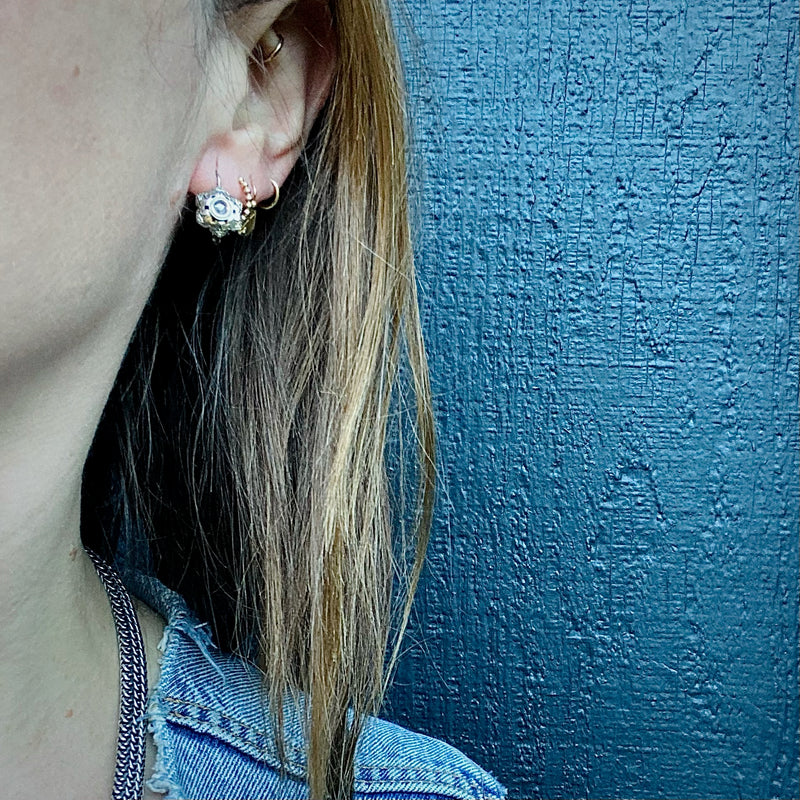 Petite Floral Earbobs with Diamonds in White Gold