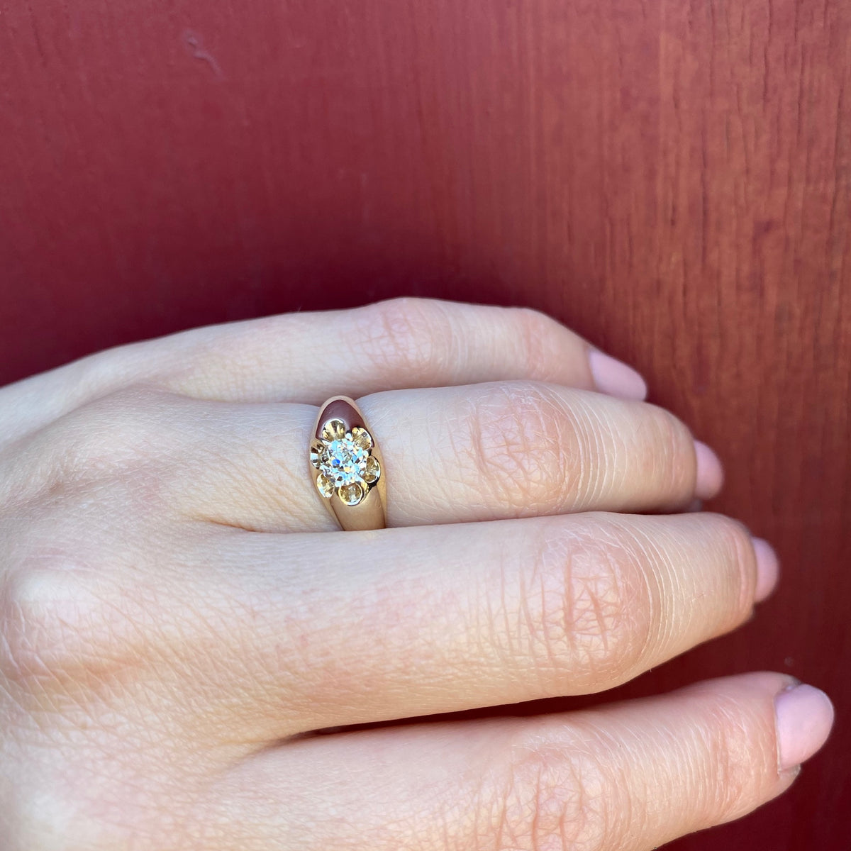 1920's White Gold Filigree Diamond Ring