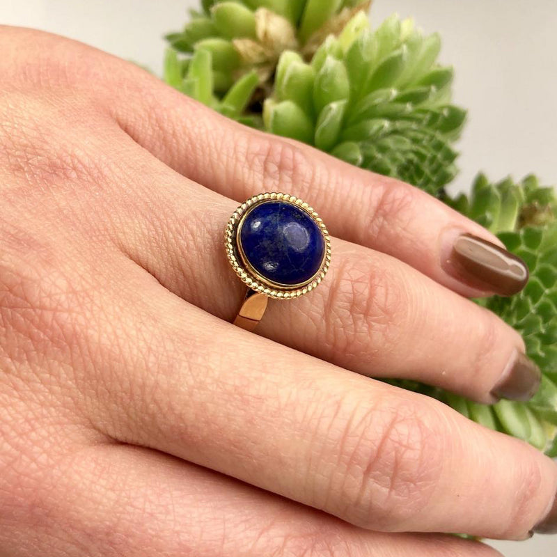 Vintage Lapis and Yellow Gold Ring