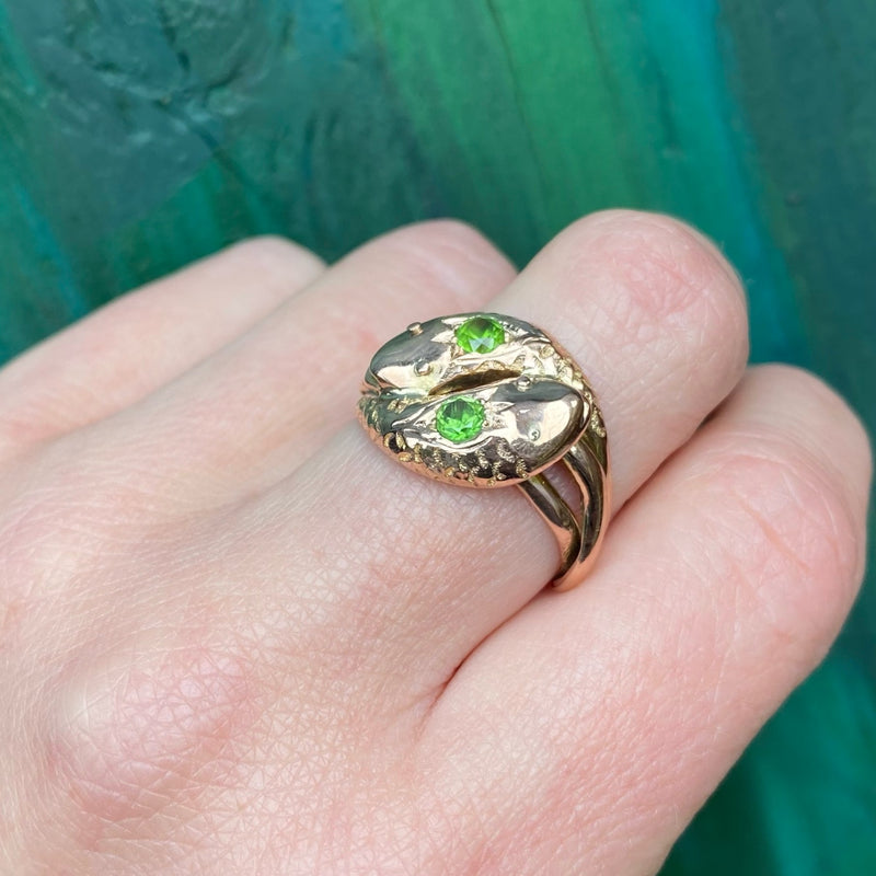 Green Garnet Set Double Snake Ring in Rose Gold