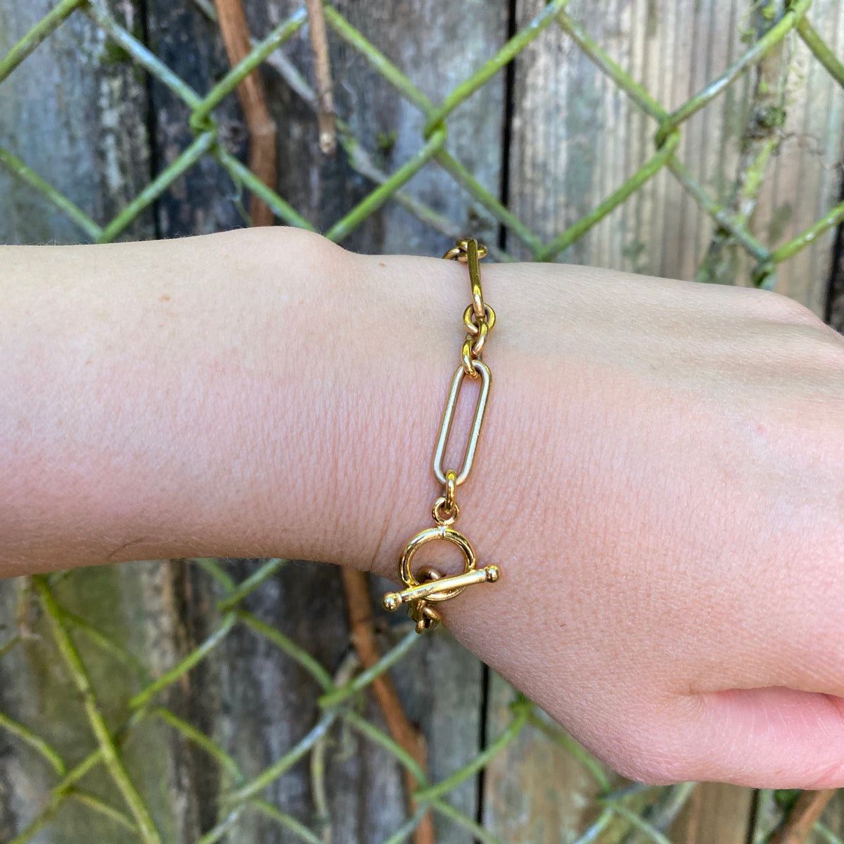 Elegant Trombone Link Bracelet with Toggle Clasp