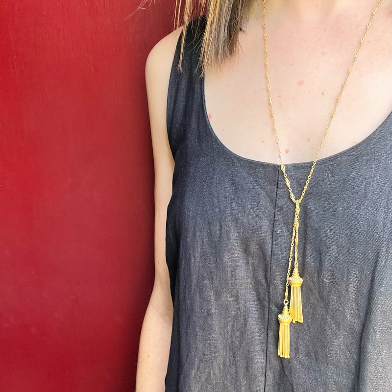 Sassy Tassels Lariat Chain Necklace