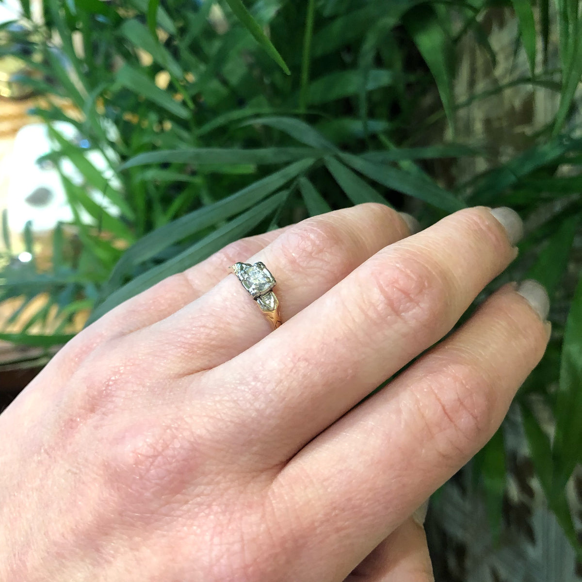 1940's Vintage Gold Diamond Engagement Ring