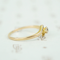 Adorable Edwardian Crossover Diamond Solitaire