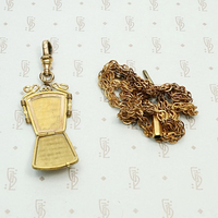 Gorgeous Vintage Chain with Detachable Locket, interior view.