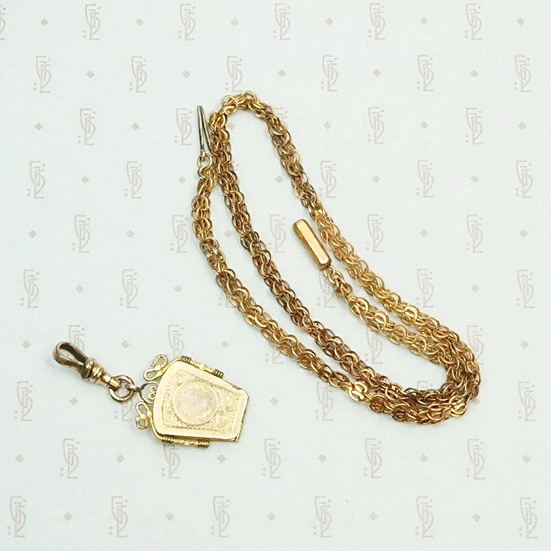 Gorgeous Vintage Chain with Detachable Locket with locket detached.