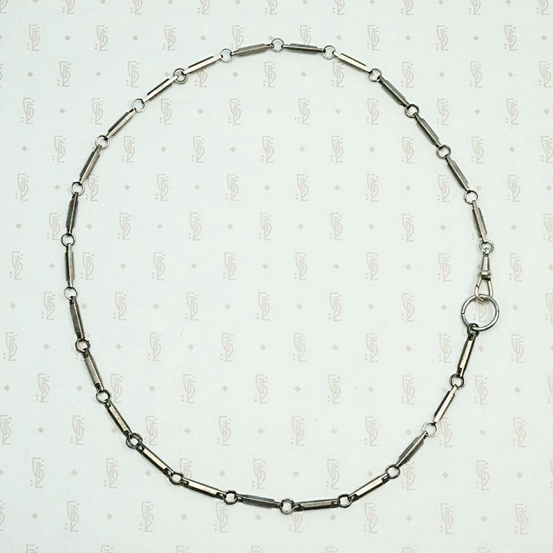 Edgy Chain with Faceted Gunmetal Links