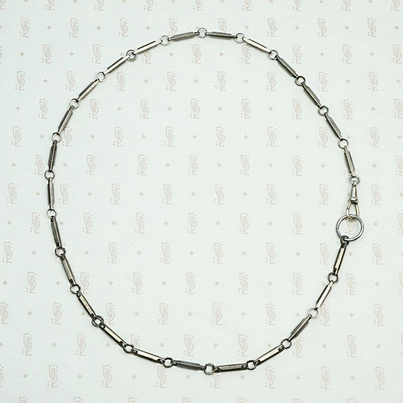 Edgy Chain with Faceted Gunmetal Links